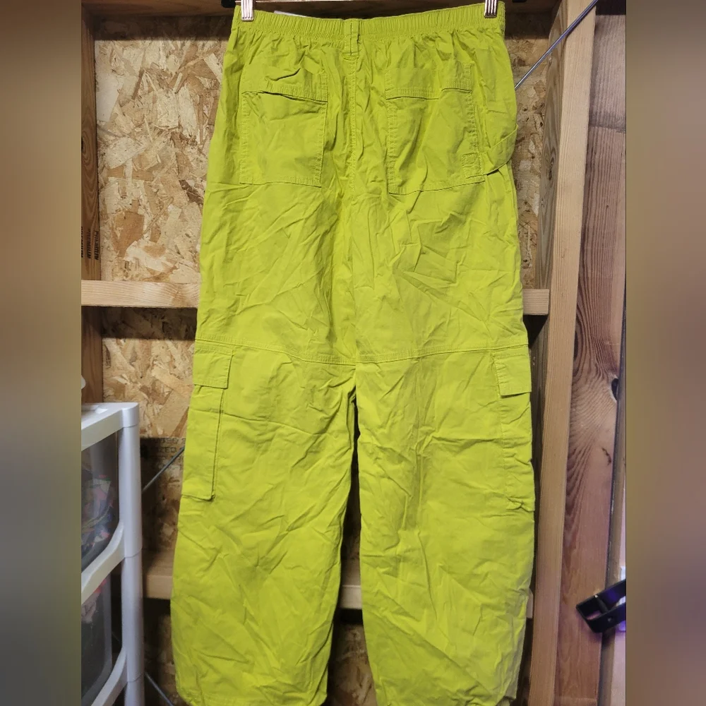 Happily Grey Women's‎ Parachute Cargo Pants in Yellow Size Medium - Picture 2 of 8